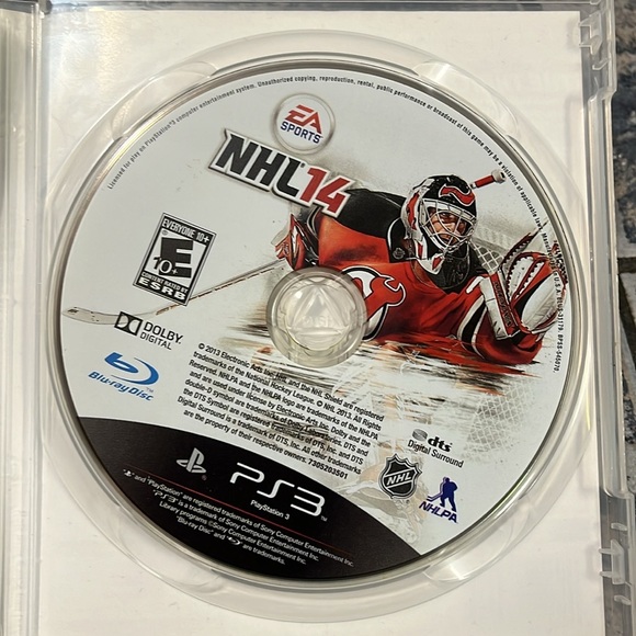 5 for $40 - NHL 14 for PS3 - Picture 3 of 4